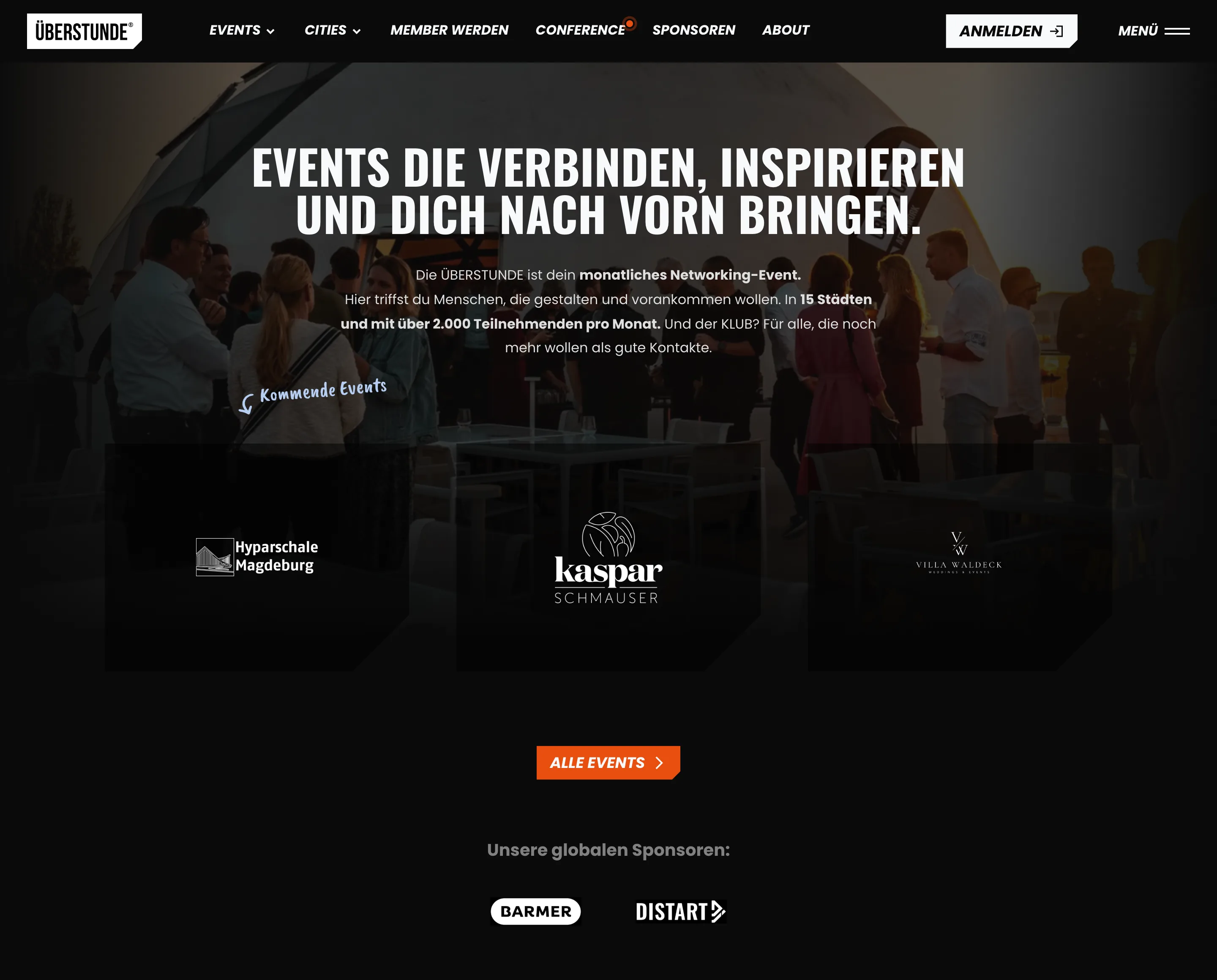Startseite der ÜBERSTUNDE: Events, die verbinden, darunter die kommenden Events der Städte